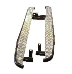 110 LAND ROVER DEFENDER SIDESTEPS BLACK WITH SILVER CHEQUER TOP - DDS Metals - LR86SC